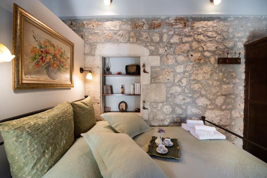 La Casa Di Bella A Tradional Stone House With Barbecue Villa Karia  ภายนอก รูปภาพ