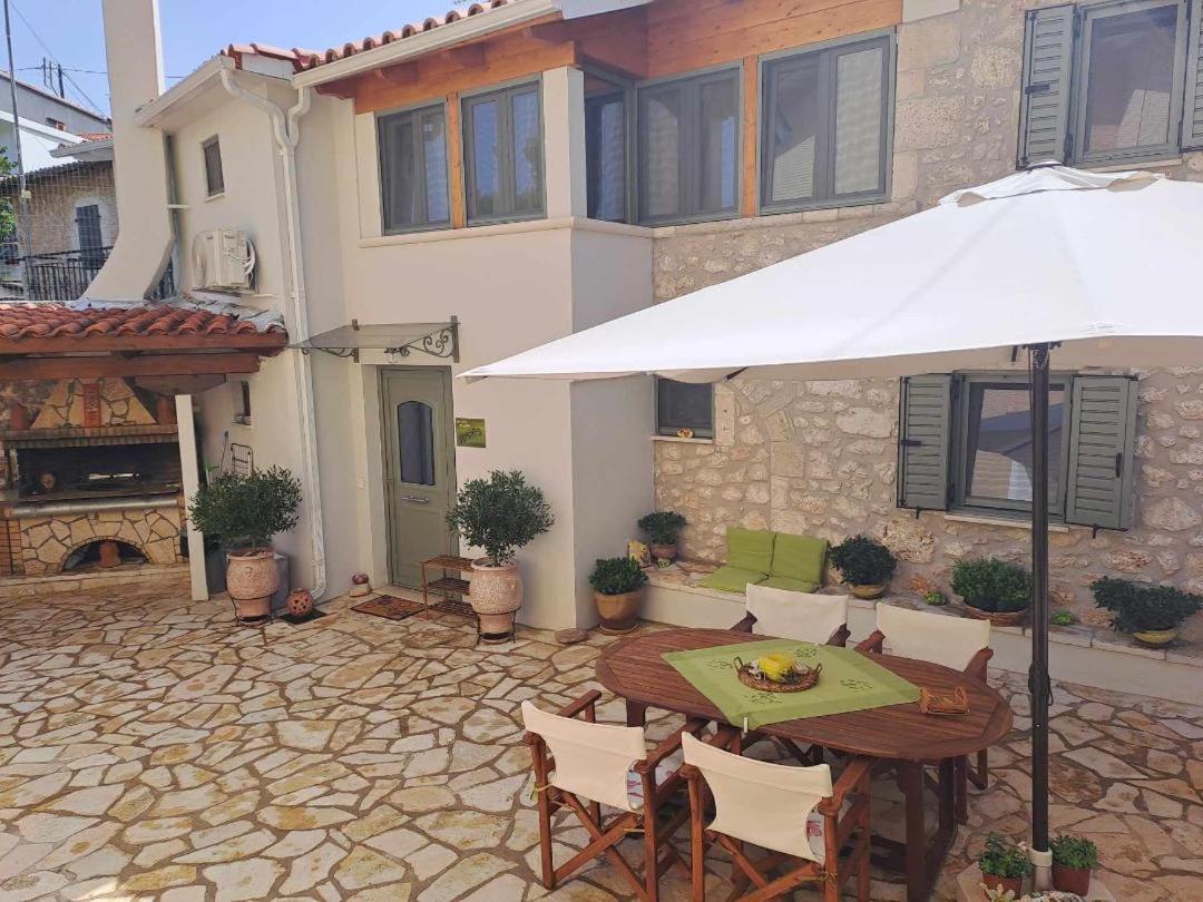 La Casa Di Bella A Tradional Stone House With Barbecue Villa Karia  ภายนอก รูปภาพ