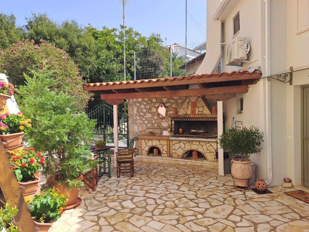 La Casa Di Bella A Tradional Stone House With Barbecue Villa Karia  ภายนอก รูปภาพ